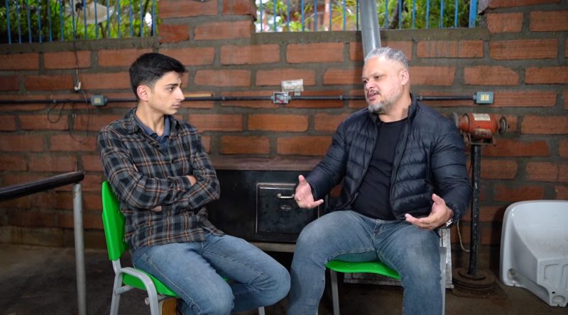 Reality Show "Trato na Marcenaria" promove capacitação de profissionais