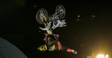 Fred Kyrillos vence Arena Freestyle Show em Ilhabela (SP)