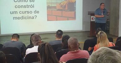 Fórum Internacional discute a formação do futuro profissional de medicina