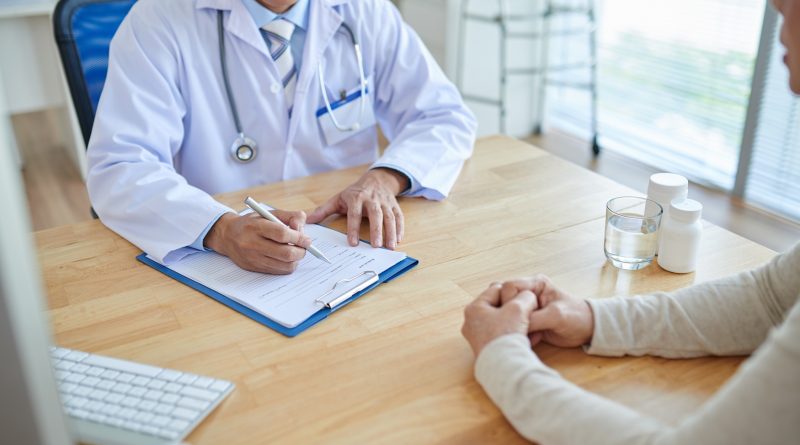 Prevenção e detecção precoce de doenças são o foco das consultas médicas de rotina