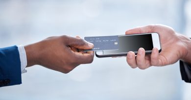 Celular vira maquininha com pagamento por aproximação