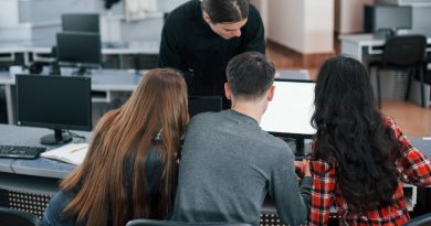 Econet Editora oferece quatro cursos de pós-graduação