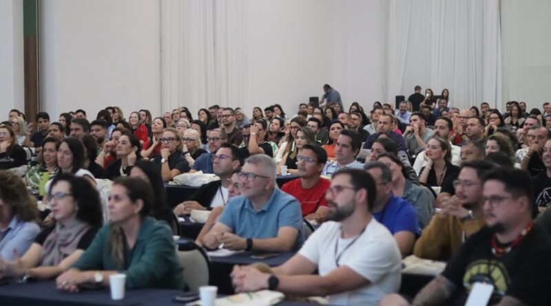 Escola de Diretores 2025: inscrições vão até quinta-feira