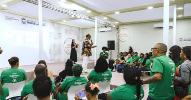 Empreendedores são certificados durante a Rio Artes