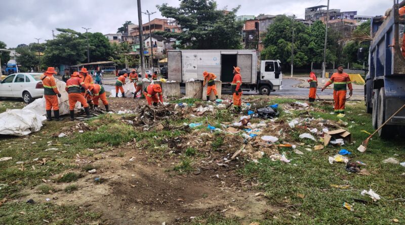 Força-tarefa da Prefeitura de Manaus combate lixeiras clandestinas em todas as zonas da cidade