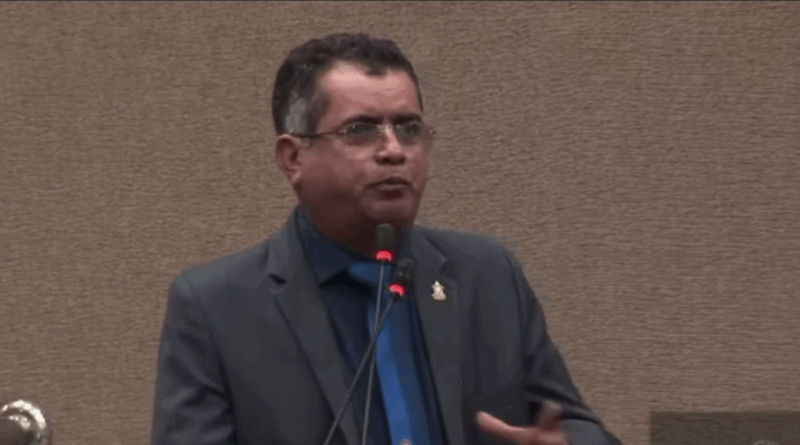 Raulzinho critica vereadores que usaram viaduto para autopromoção: ‘Não respeitam nem o suor dos trabalhadores’
