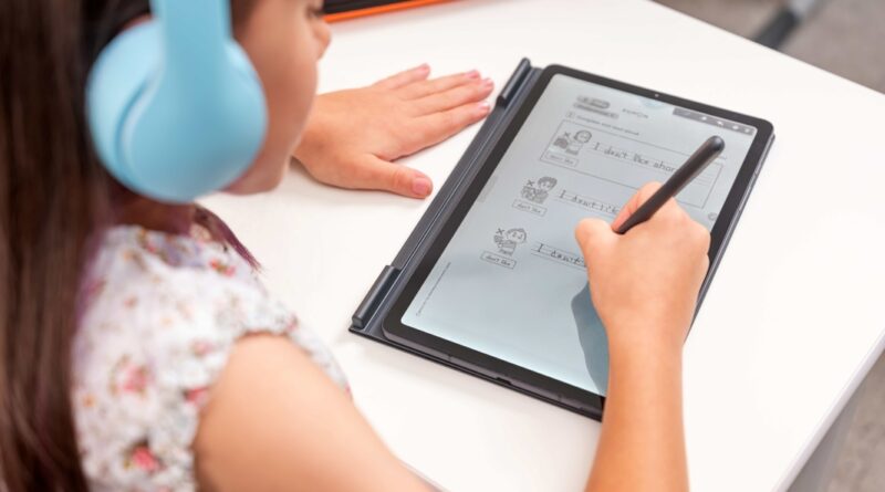 Tecnologia pode impulsionar aprendizado durante as férias