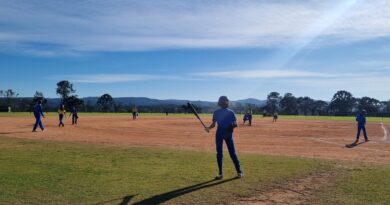 Seleção U-12 feminina de beisebol embarca para Mundial no Japão