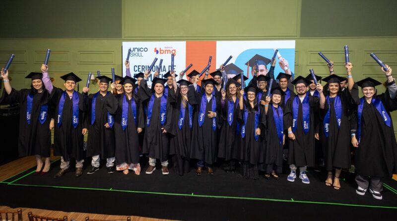 Bmg forma 1ª turma com benefício educação do Unico Skill