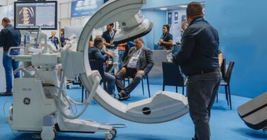 Unicred participa de feira de negócios da área de saúde em Minas Gerais