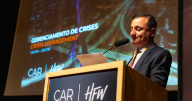 Lei de seguros, IA e conflitos pautam evento internacional