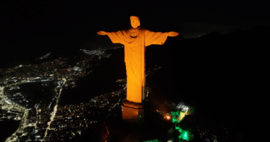 Fiserv ilumina Cristo e reforça compromisso na AL