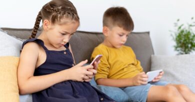 Uso de apps espiões dispara e põe segurança infantil em alerta