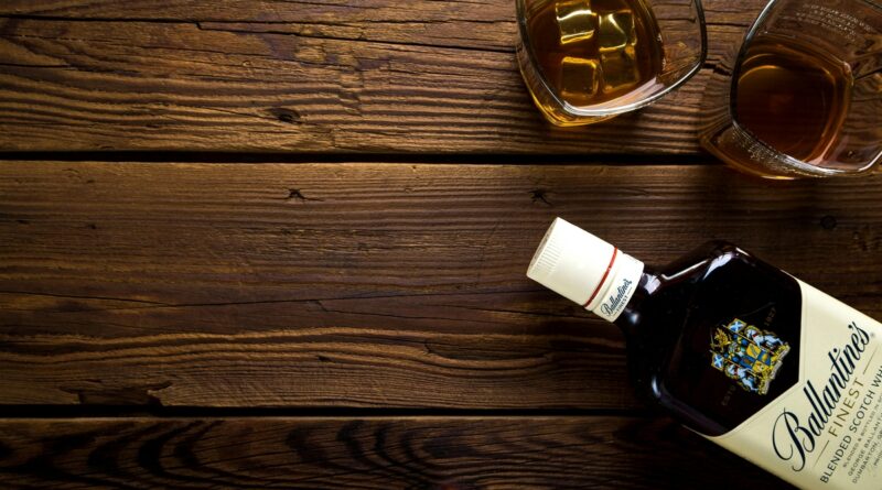 Curso 'Bebida Legal' treina setor contra bebidas falsas