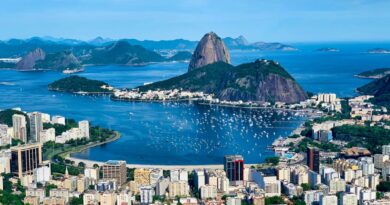 Brasil bate recorde de turistas estrangeiros em 2025