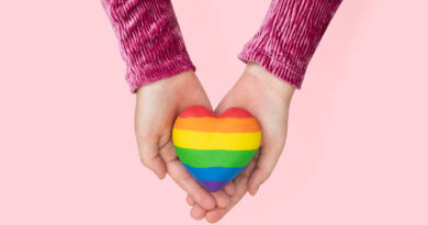 Saúde LGBTQIA+: cuidado contínuo exige jornada permanente