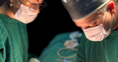 Cirurgia explora lifting facial com cicatriz reduzida