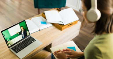 Cursos livres EaD ampliam acesso à qualificação
