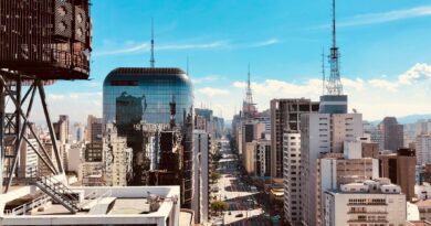 Vacância de escritórios em SP deve diminuir em 2026