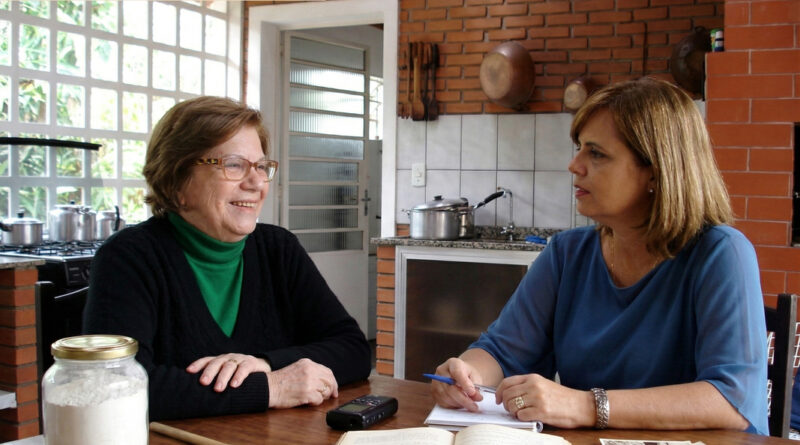 Projeto registra memórias familiares por meio de receitas e histórias