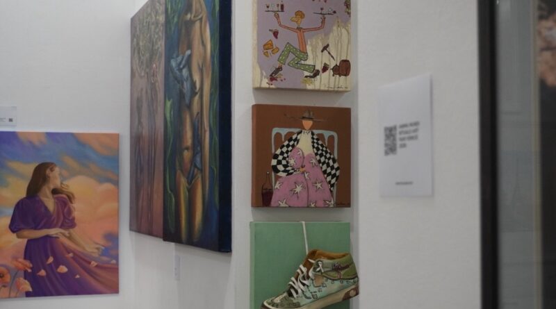 Casal de artistas expõe obras em Veneza durante a Bienal