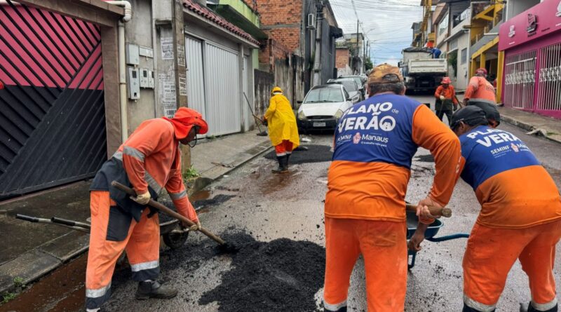 Prefeitura de Manaus atende solicitação de moradores e recupera rua Lóris Cordovil com serviços da operação ‘Tapa-Buracos’