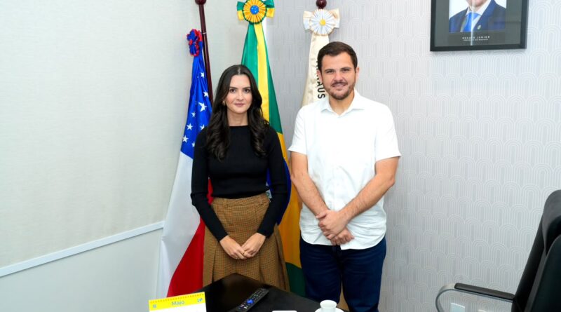 Prefeito Renato Junior nomeia Carmem Santos para o comando da PGM e fortalece liderança feminina na administração