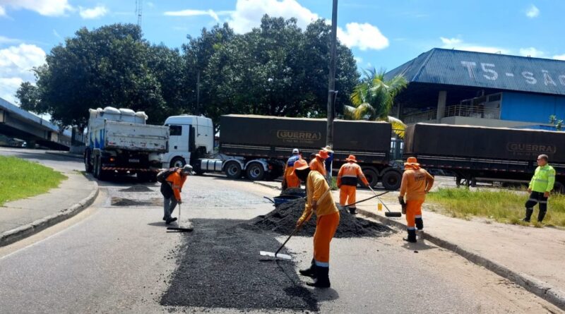 Prefeitura de Manaus intensifica manutenção asfáltica na avenida Autaz Mirim e fortalece mobilidade na zona Leste