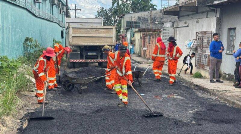 Prefeitura de Manaus avança com operação ‘Tapa-Buracos’ no bairro Colônia Terra Nova