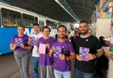 Prefeitura de Manaus realiza ação educativa do ‘Junho Violeta’ nos terminais de ônibus da capital