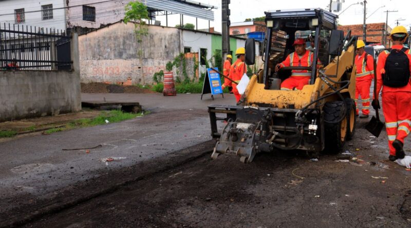 Prefeitura de Manaus intensifica manutenção asfáltica no Novo Aleixo e melhora mobilidade na zona Leste