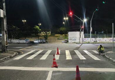 Prefeitura amplia segurança viária com nova frente de sinalização em corredores estratégicos de Manaus