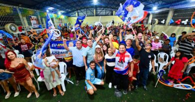 Professor Ademir reúne apoiadores no Jorge Teixeira e reforça aliança do PDT com David Almeida
