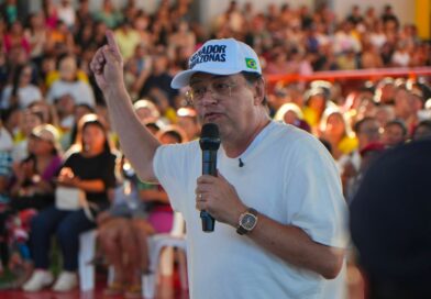 Eduardo Braga entrega obras e anuncia novos investimentos para Coari
