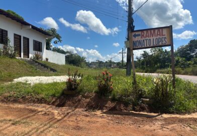 Sem energia, ponte e coleta de lixo, moradores de ramal em Iranduba denunciam abandono do poder público