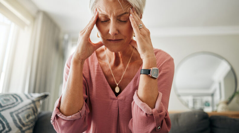 Menopausa vai além das ondas de calor, alerta ginecologista