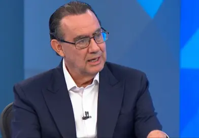 Augusto Cury propõe telemedicina no SUS e corte de ministérios