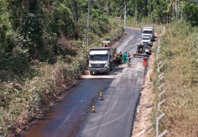 Prefeitura de Manaus avança com pavimentação de ramal e melhora acesso para moradores e produtores no km 15 da BR-174