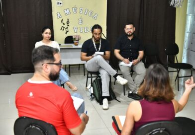 Ministério da Saúde conhece ações da prefeitura para atenção à população indígena em visita à Caps AD