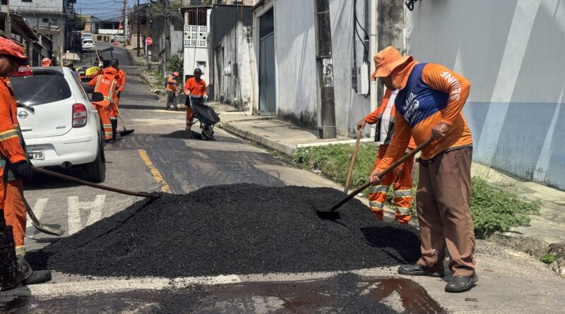 Prefeitura de Manaus avança na recuperação viária e melhora trafegabilidade no bairro Japiim