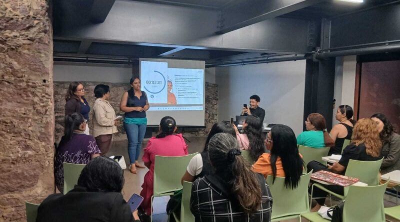 FavEla Empoder@ inicia capacitação de 263 mulheres