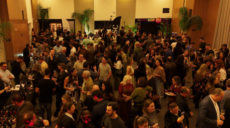 Square Wine Experience reúne cerca de 400 pessoas