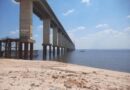 Rio Negro desce 61 centímetros em uma semana e chega a 25,86 metros em Manaus