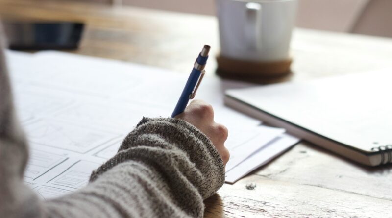Trabalhadores de MG priorizam estudo de idiomas e tecnologia