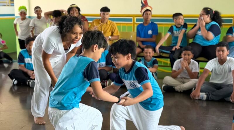 Prefeitura de Manaus promove ‘Dia D da Autodeclaração Étnico-Racial’ na rede municipal de ensino