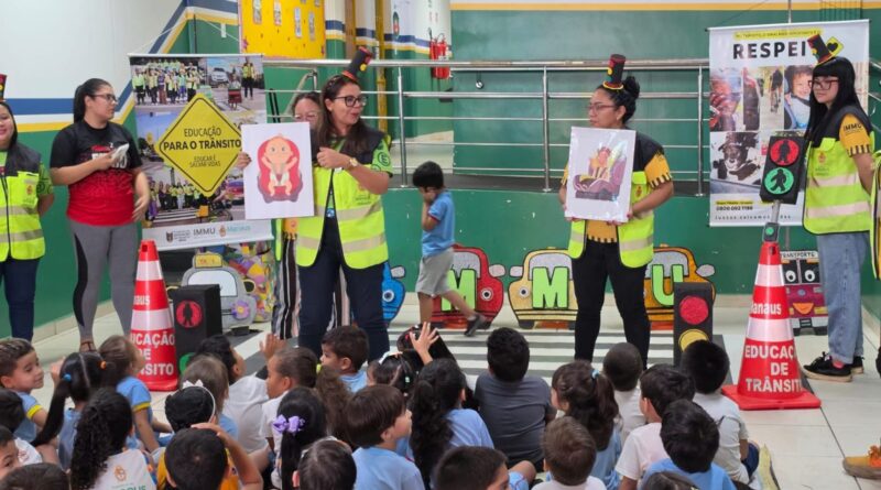 Alunos da educação infantil aprendem sobre segurança no trânsito em ação da Prefeitura de Manaus