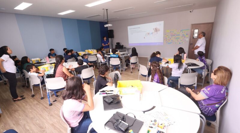 Alunos da prefeitura com altas habilidades participam do encontro da Imersão em Robótica Educacional em parceria com o INDT