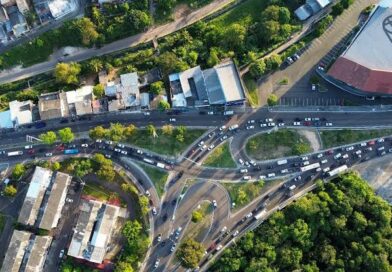 Em nota, a Prefeitura de Manaus informa fechamento temporário de retorno na avenida Coronel Teixeira