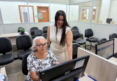 Prefeitura de Manaus encerra inscrições do Bolsa Universidade 2027 com suporte presencial inédito e histórias de vida que revelam o impacto do programa