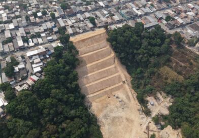 Prefeitura de Manaus avança em obra de contenção de erosão no bairro Jorge Teixeira